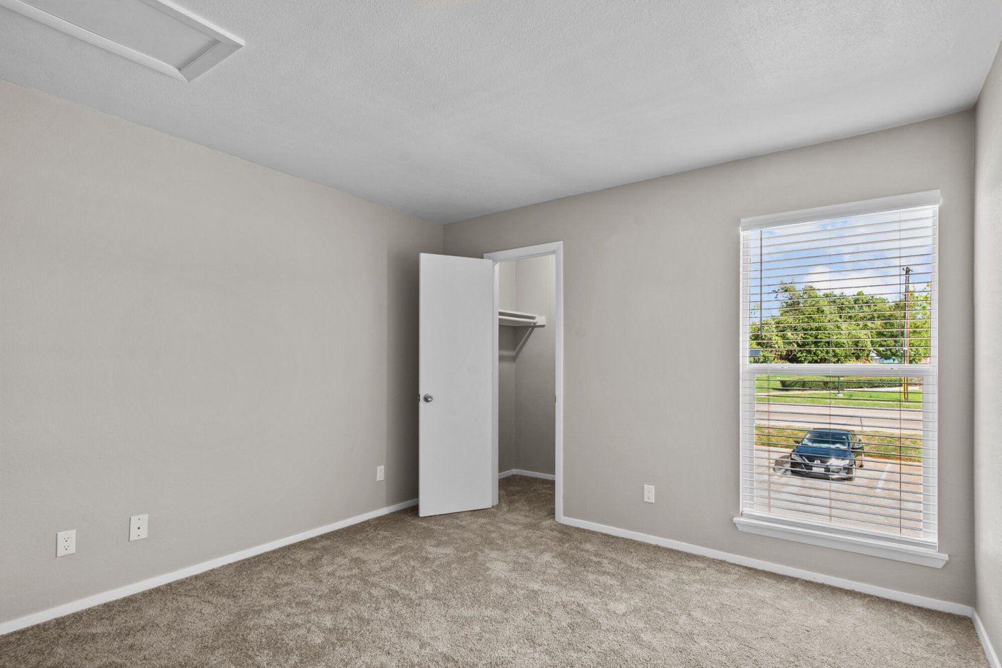 Kennington Apartments Image 2