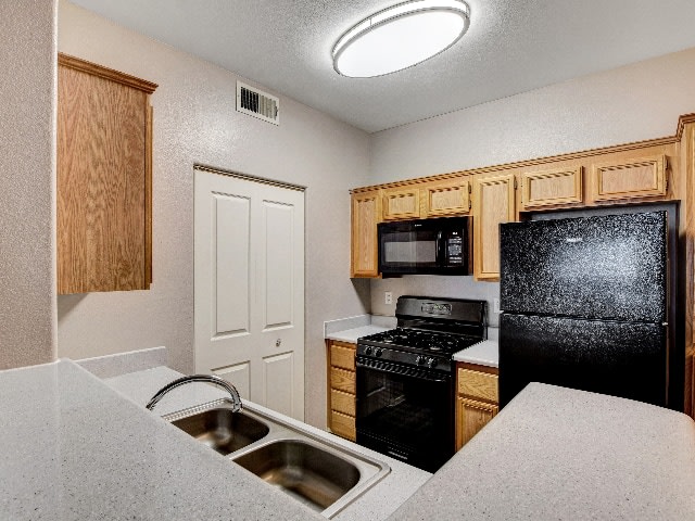 Tierra Villas at Lone Mountain Image 39