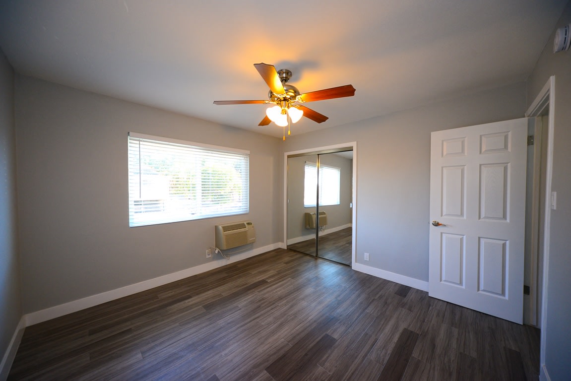Atrium Court Image 17