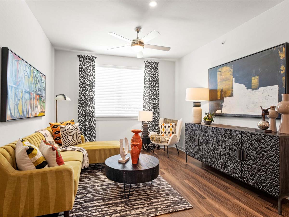 32Hundred Windsor Image 6