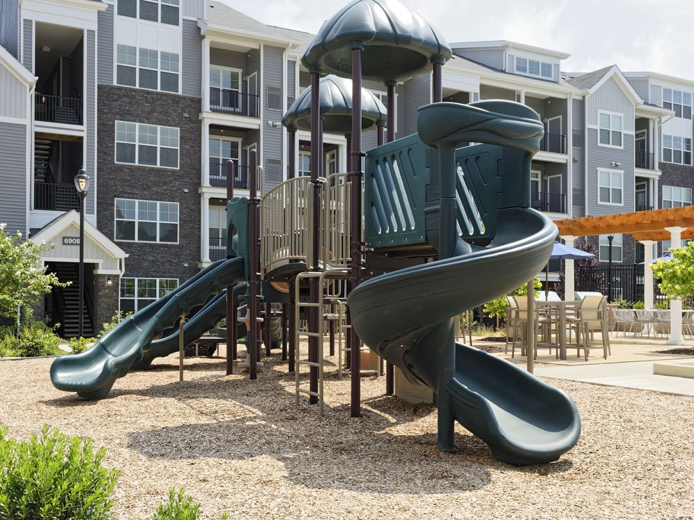 Avalon Laurel Image 35