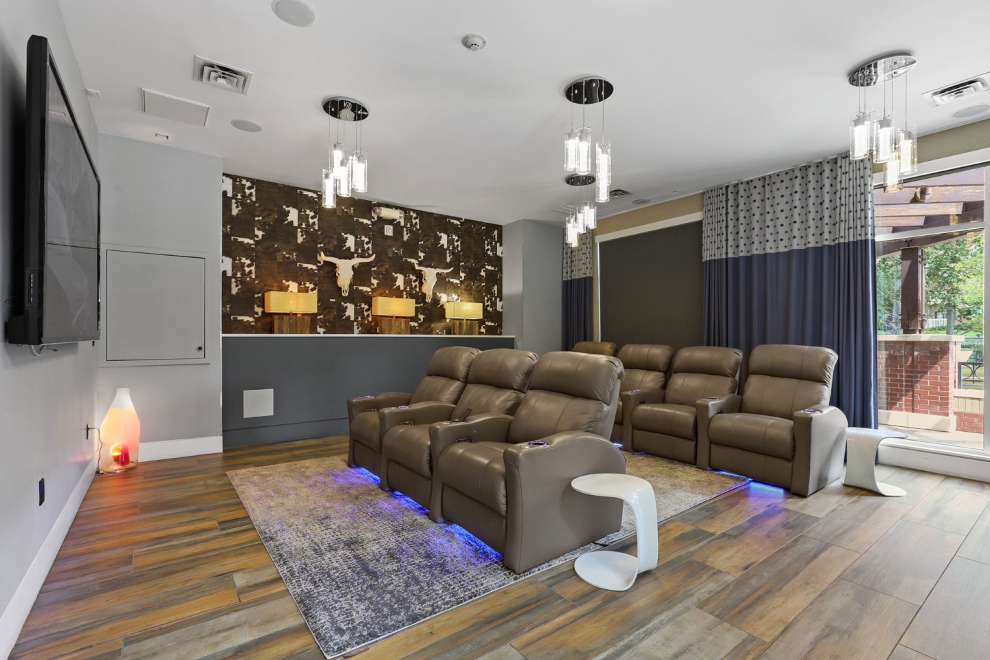 Parker Hilltop  Apartments Image 31