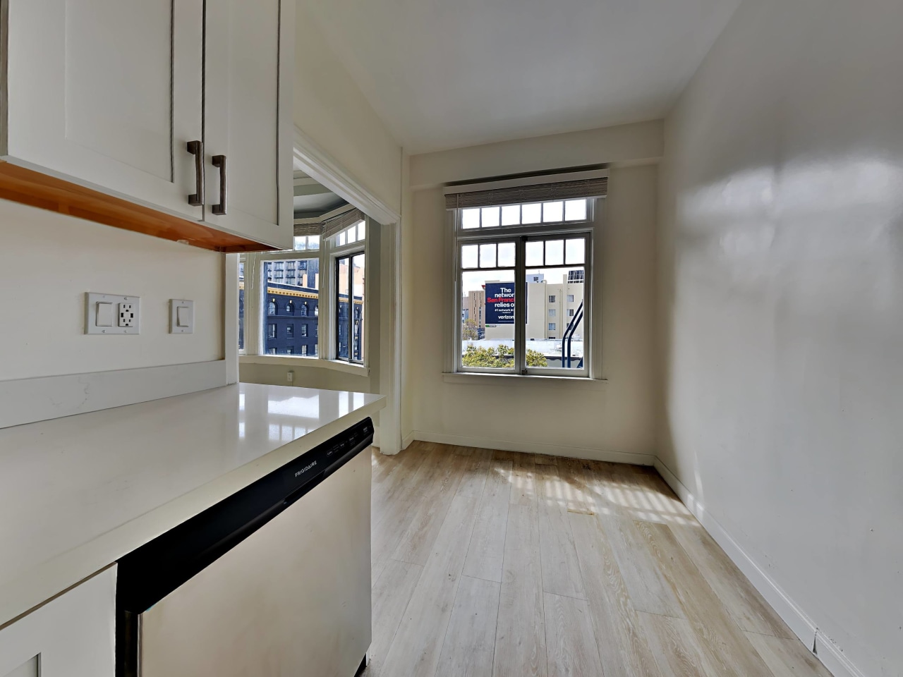 305 Hyde St. Image 8