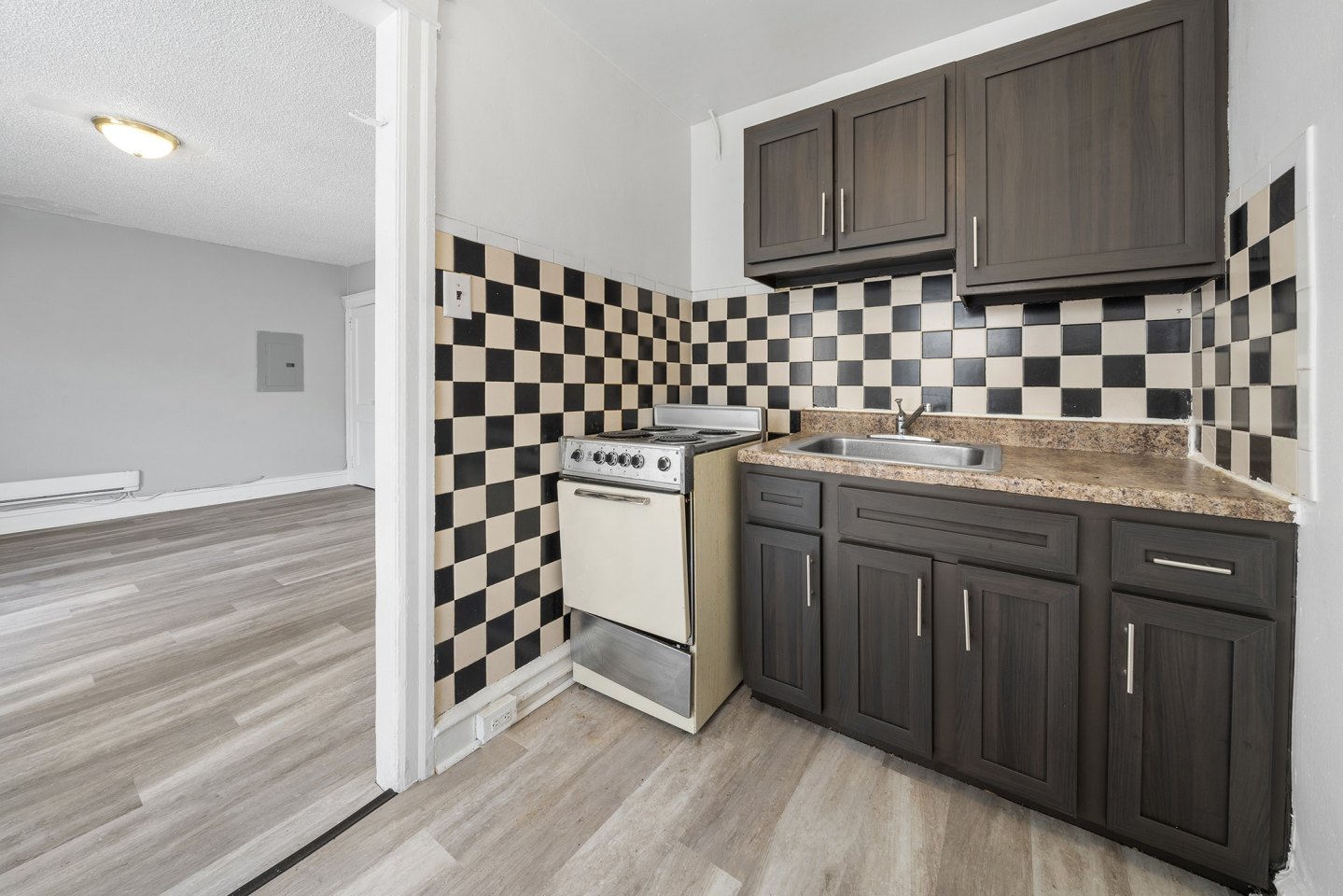 Avondale Apartments Image 10