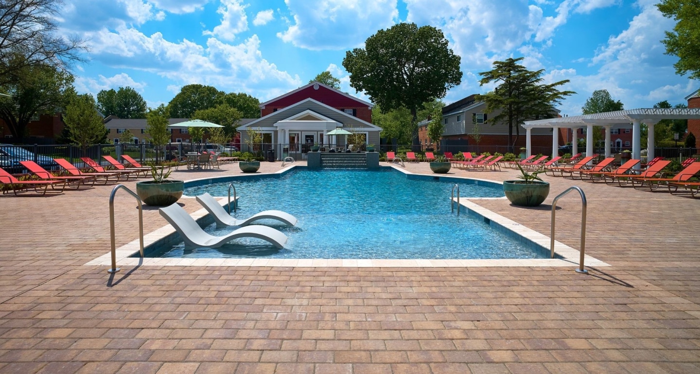 Haven Apartments & Townhomes Image 1