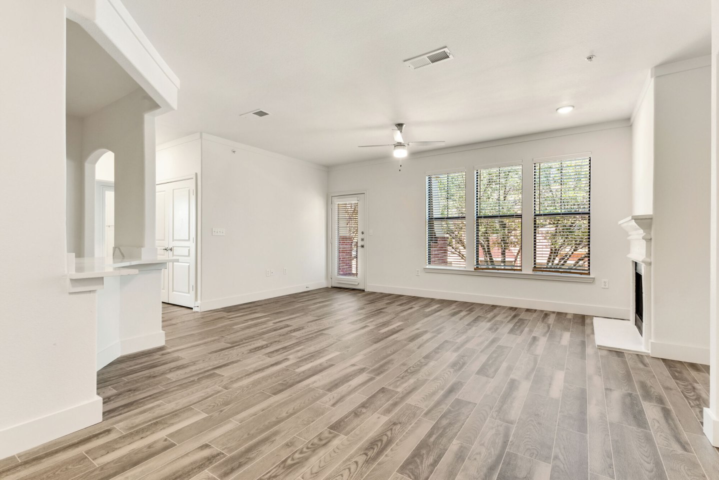 The Berkeley Luxury Apartment Homes Image 49