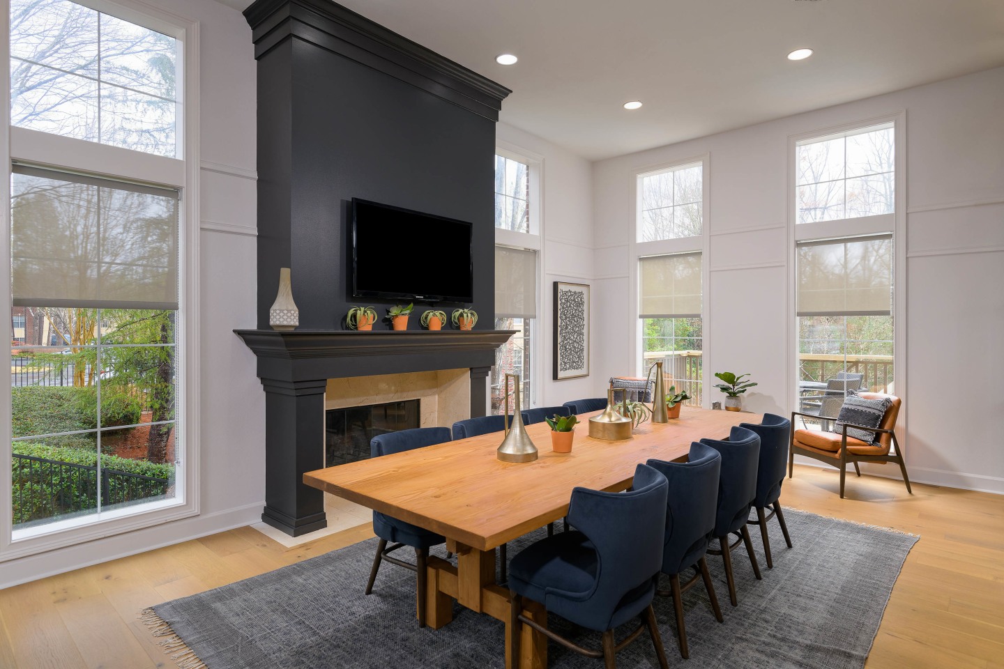 Windward Place Image 1