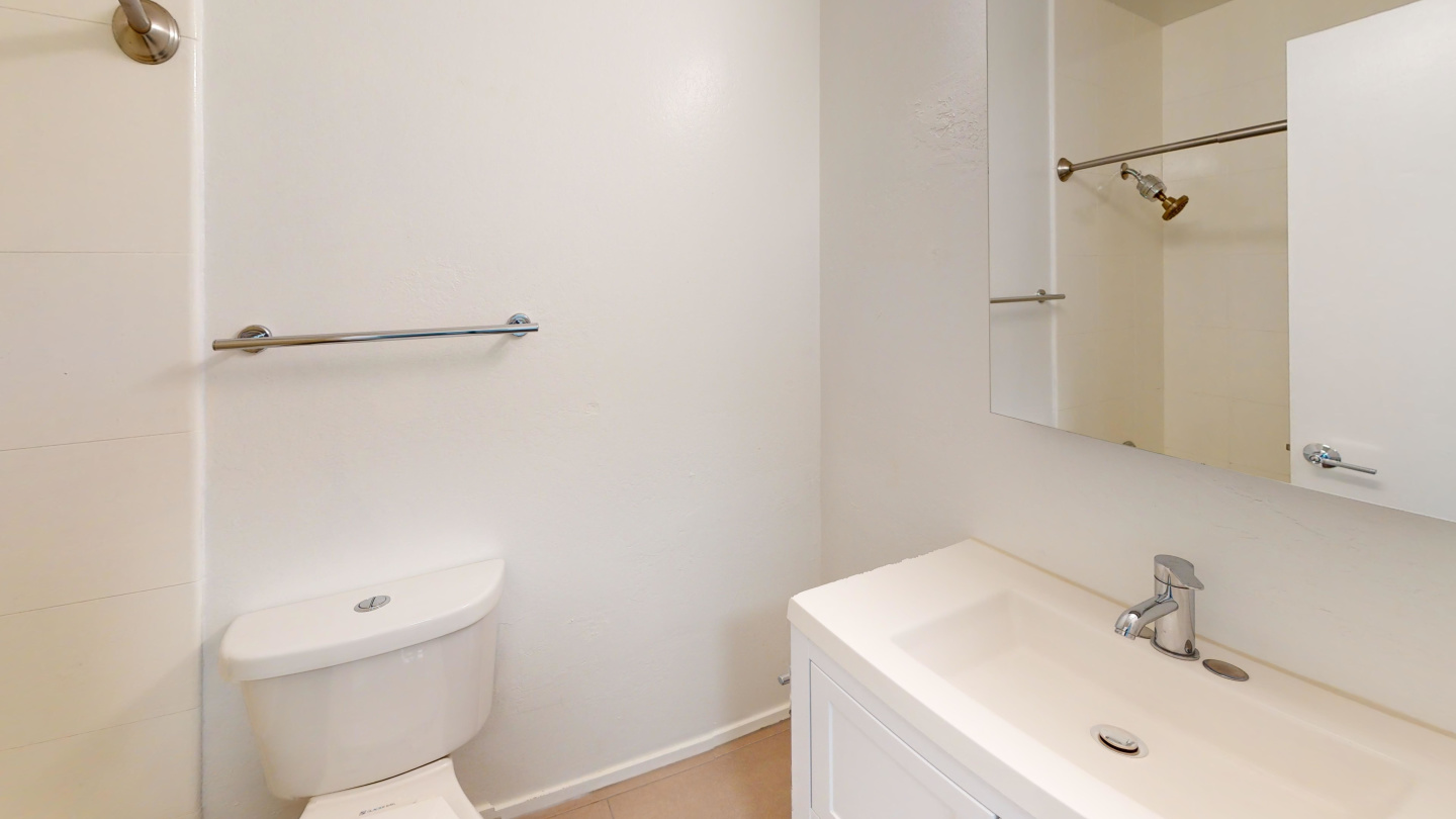 755 Green Street Image 28