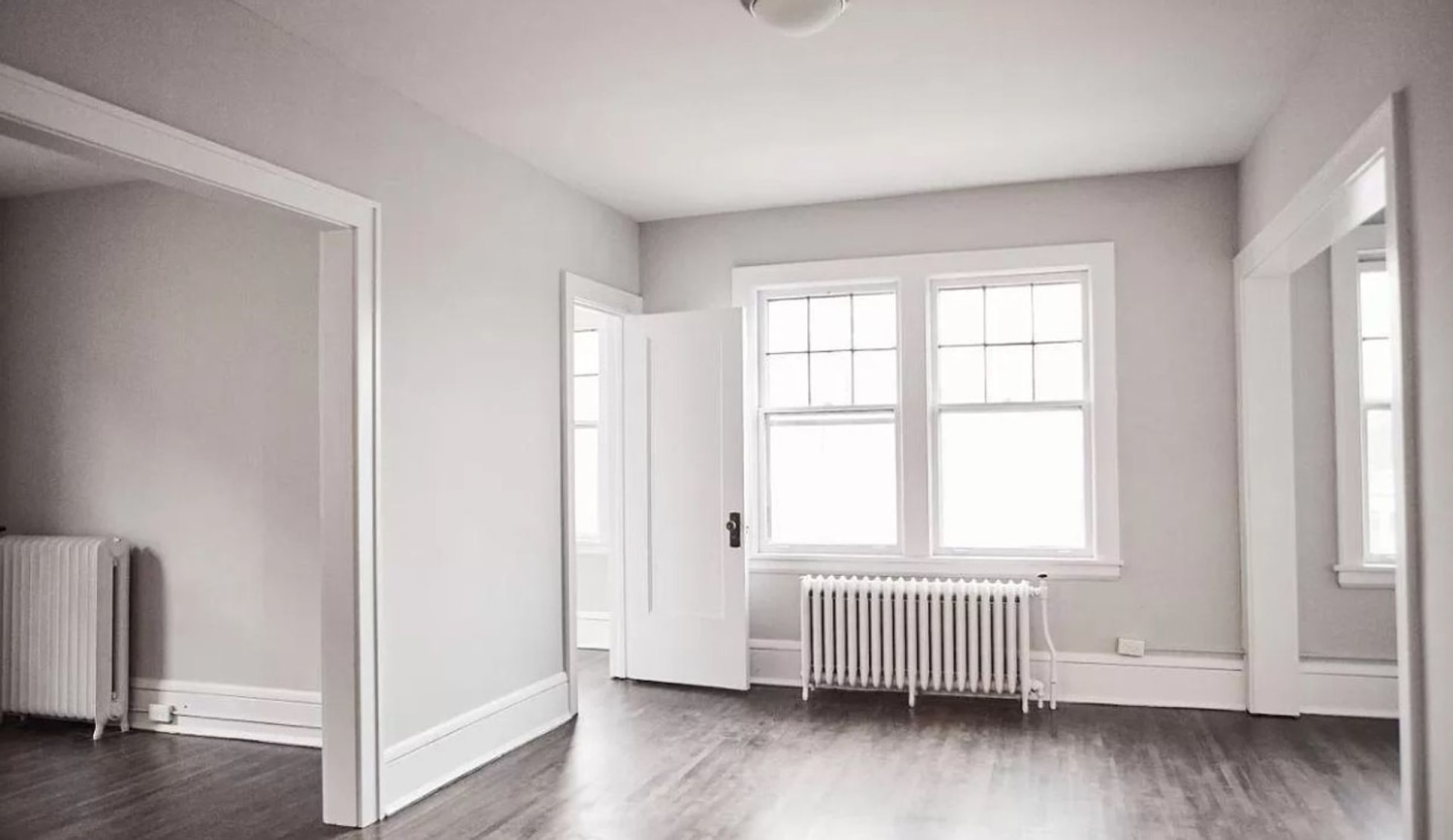 2901 James Avenue South Image 12