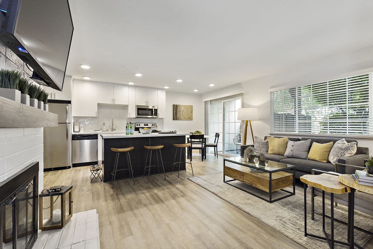 The Franciscan Apartments Image 2