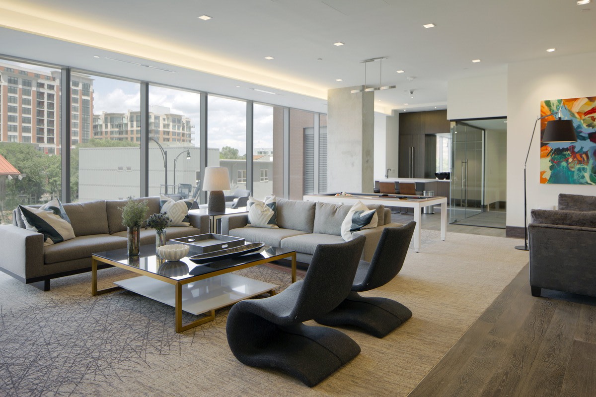 1305 Dock Street Image 6