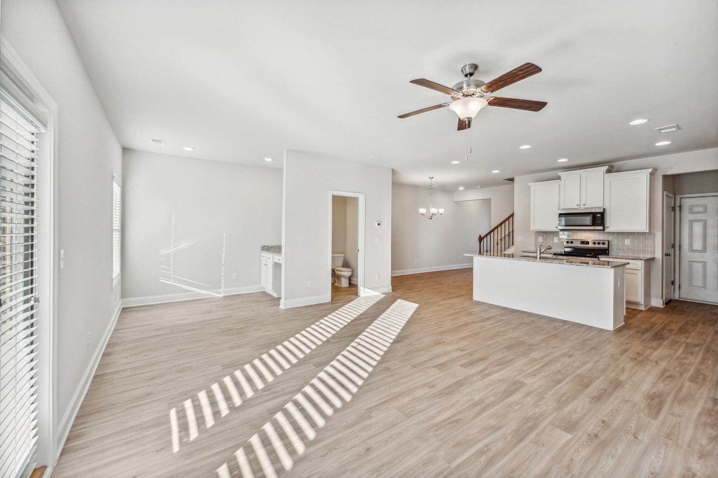 Parkwood Terrace Image 4
