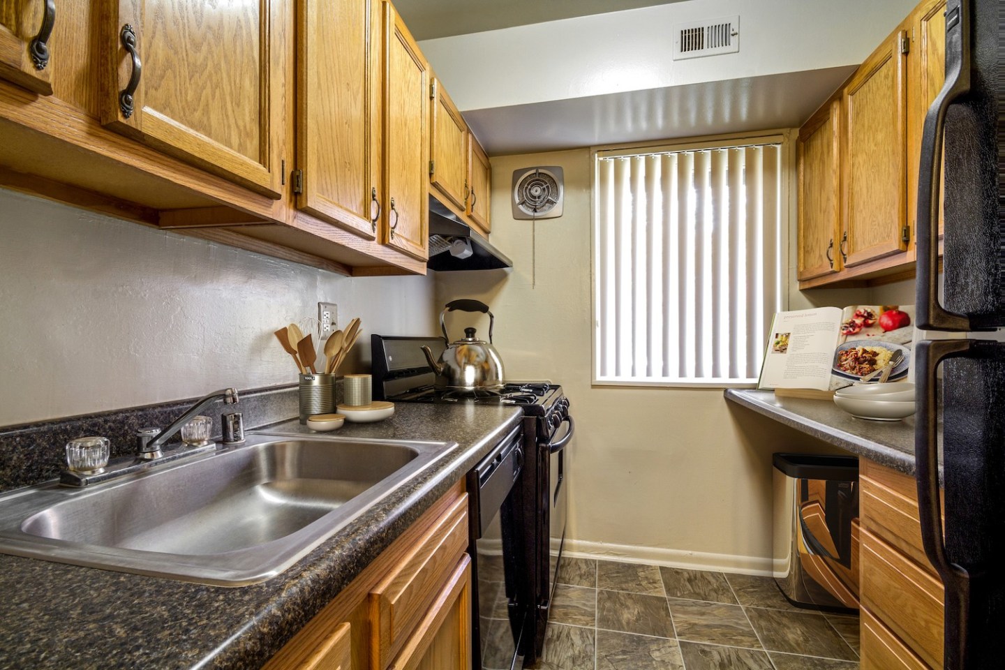 Fountain Park Apartments Image 4
