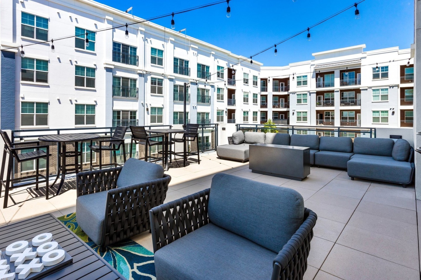 Shoreview Flats Image 40