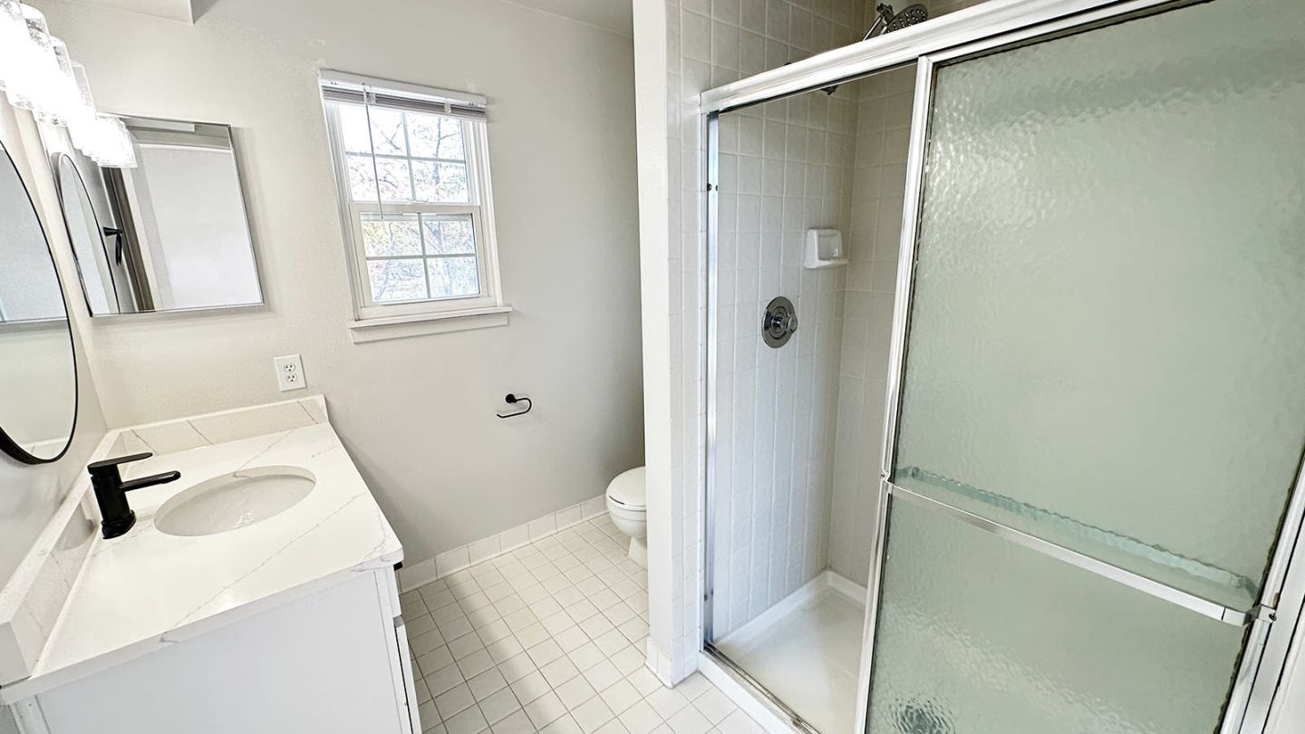 Westbury Village Townhouses Image 14