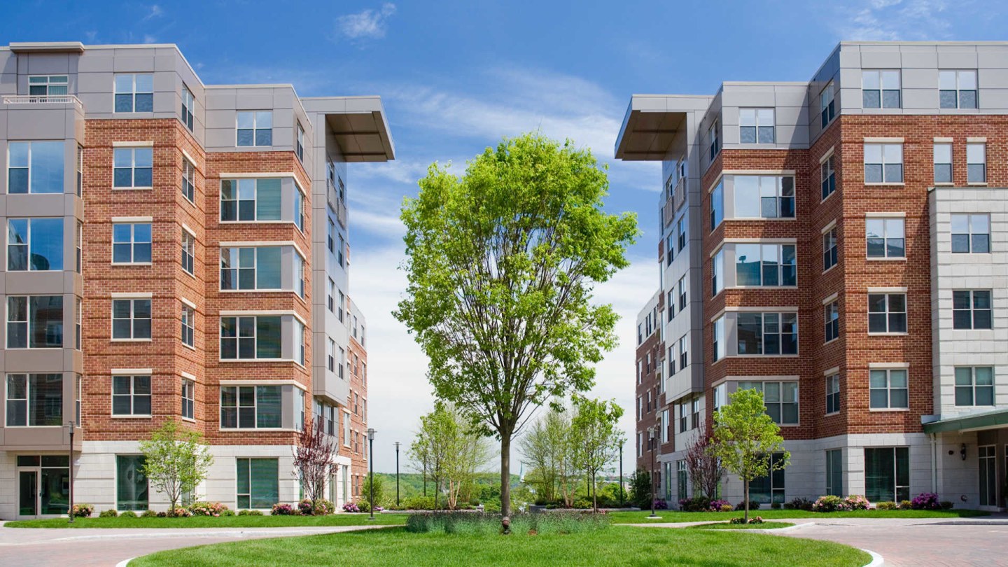 Longview Place Image 9