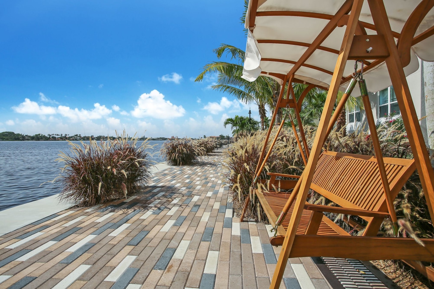 Aura Seaside Image 15