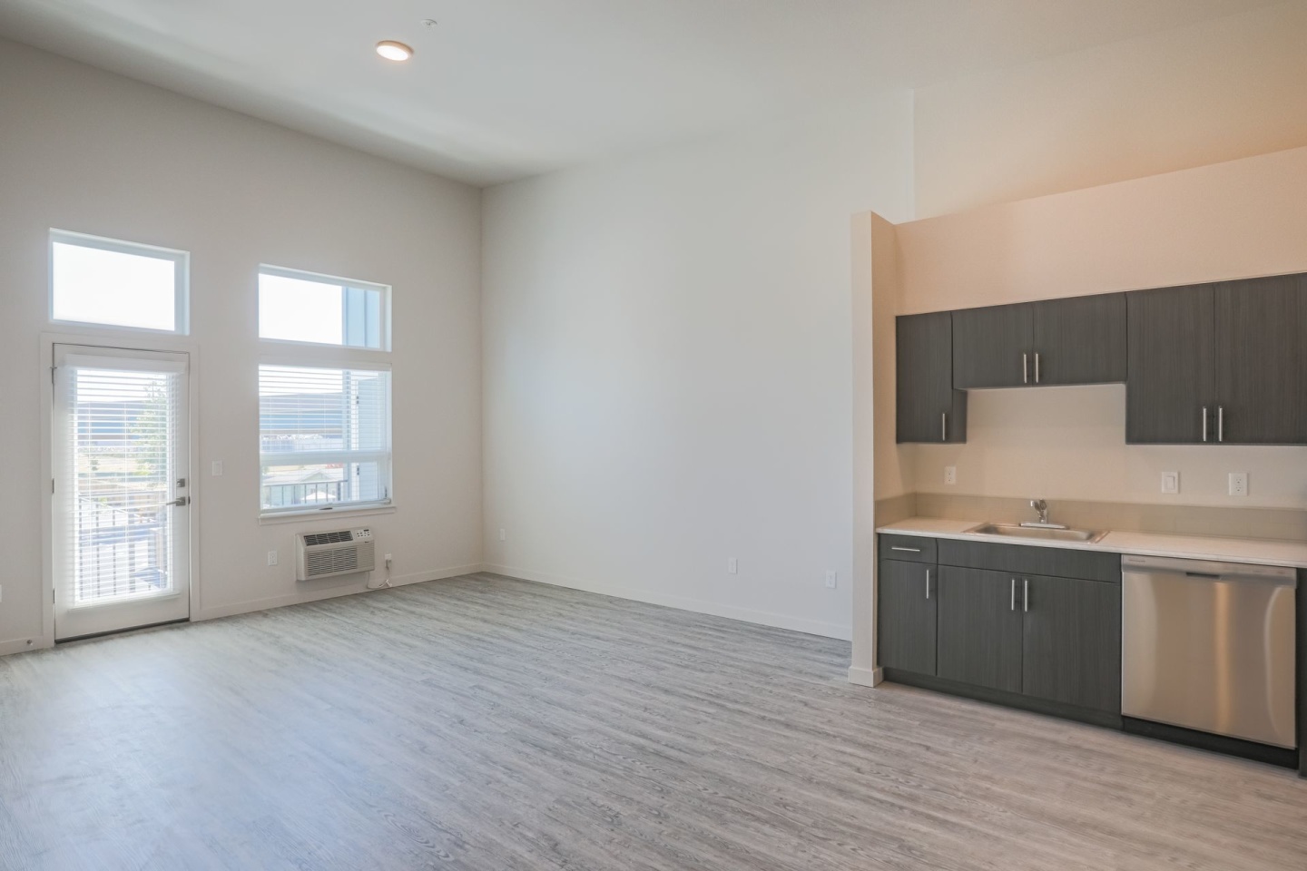 Rogers Landing Apartments Image 9