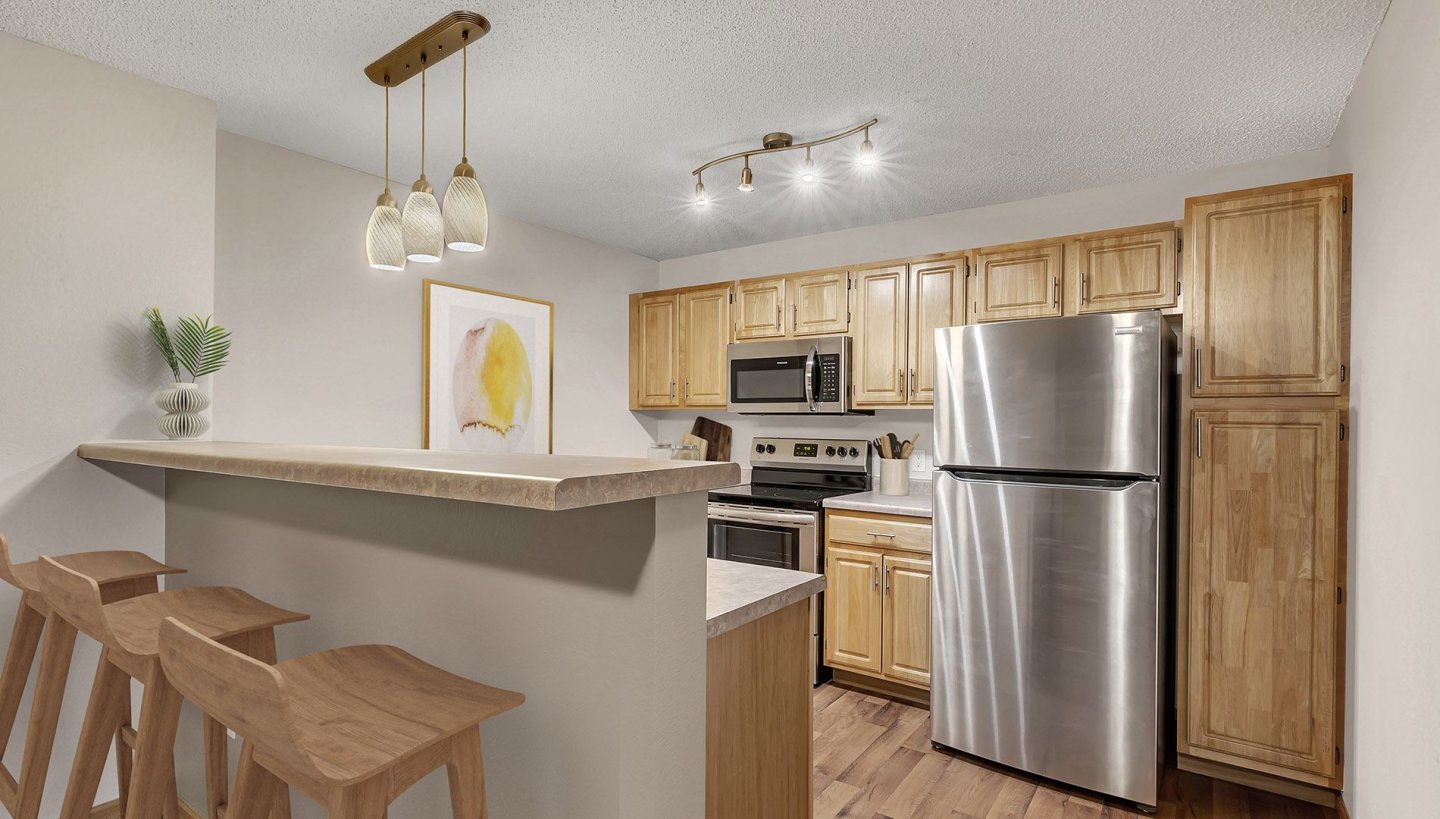 Grand Gateway Apartment Homes Image 1