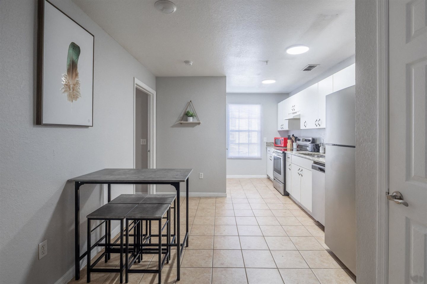 Summer Lake Villas Image 10