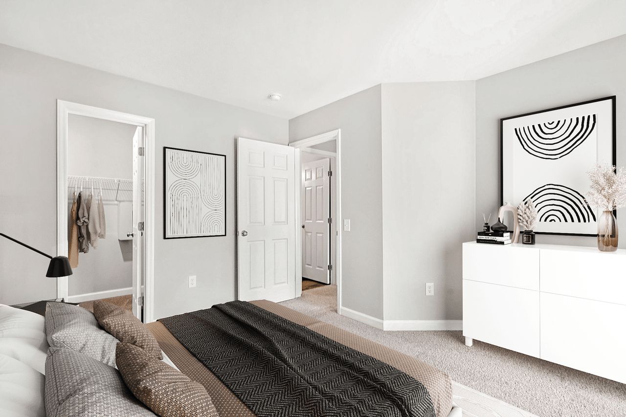 Affordable Housing - Paces Pointe Apartment Homes Image 10