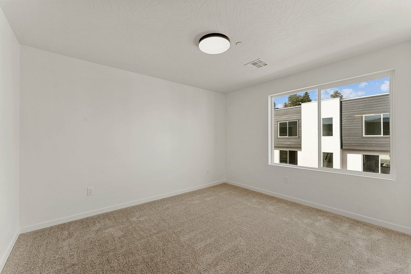 Coal Creek Townhomes Image 5