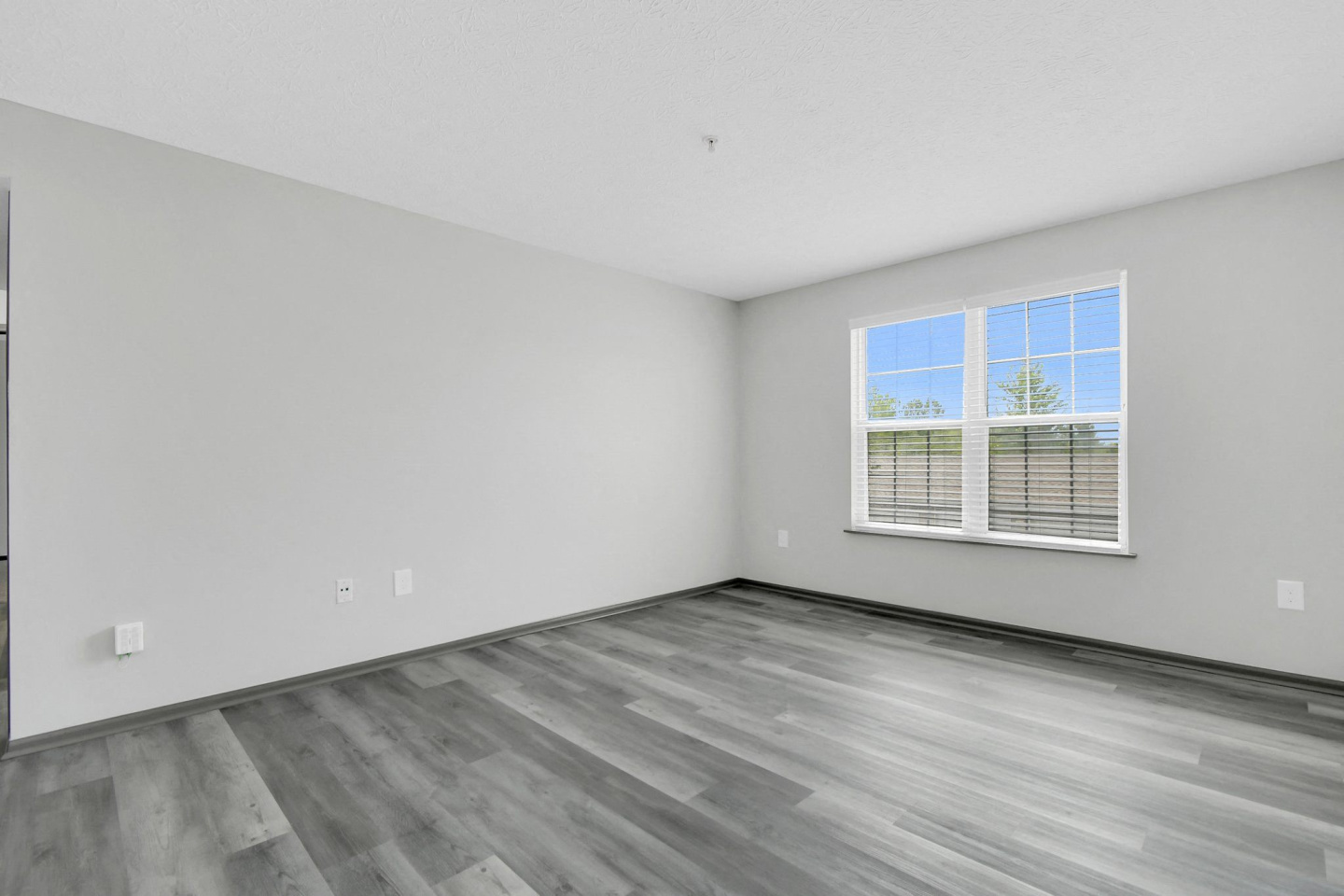 Parkview Apartments Image 8