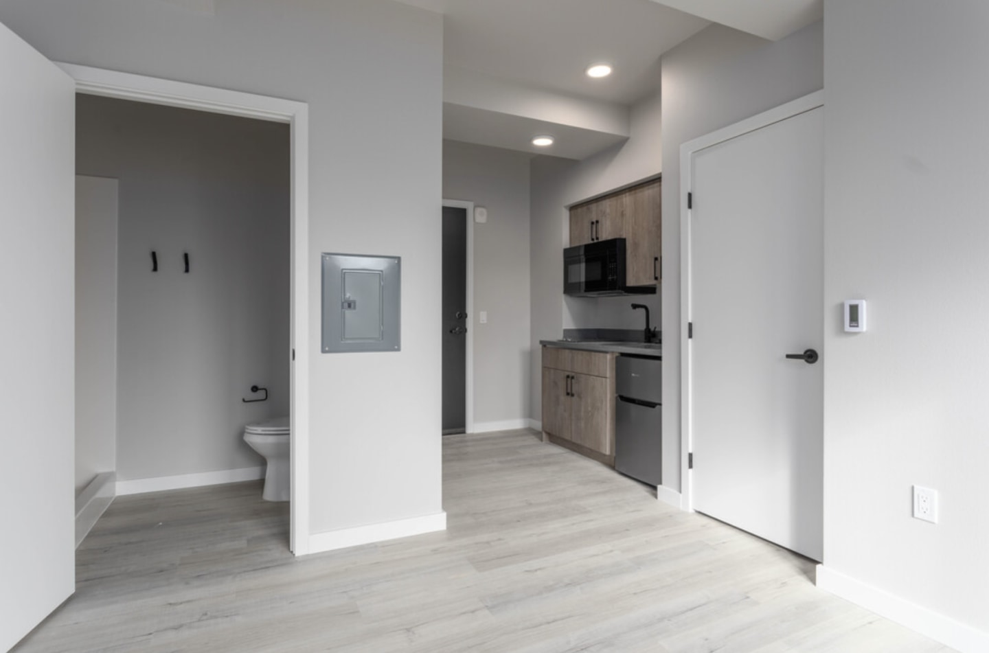 Clara Apartments - Student Housing Image 9