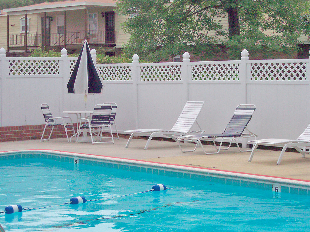 Chateau Terrace Image 3