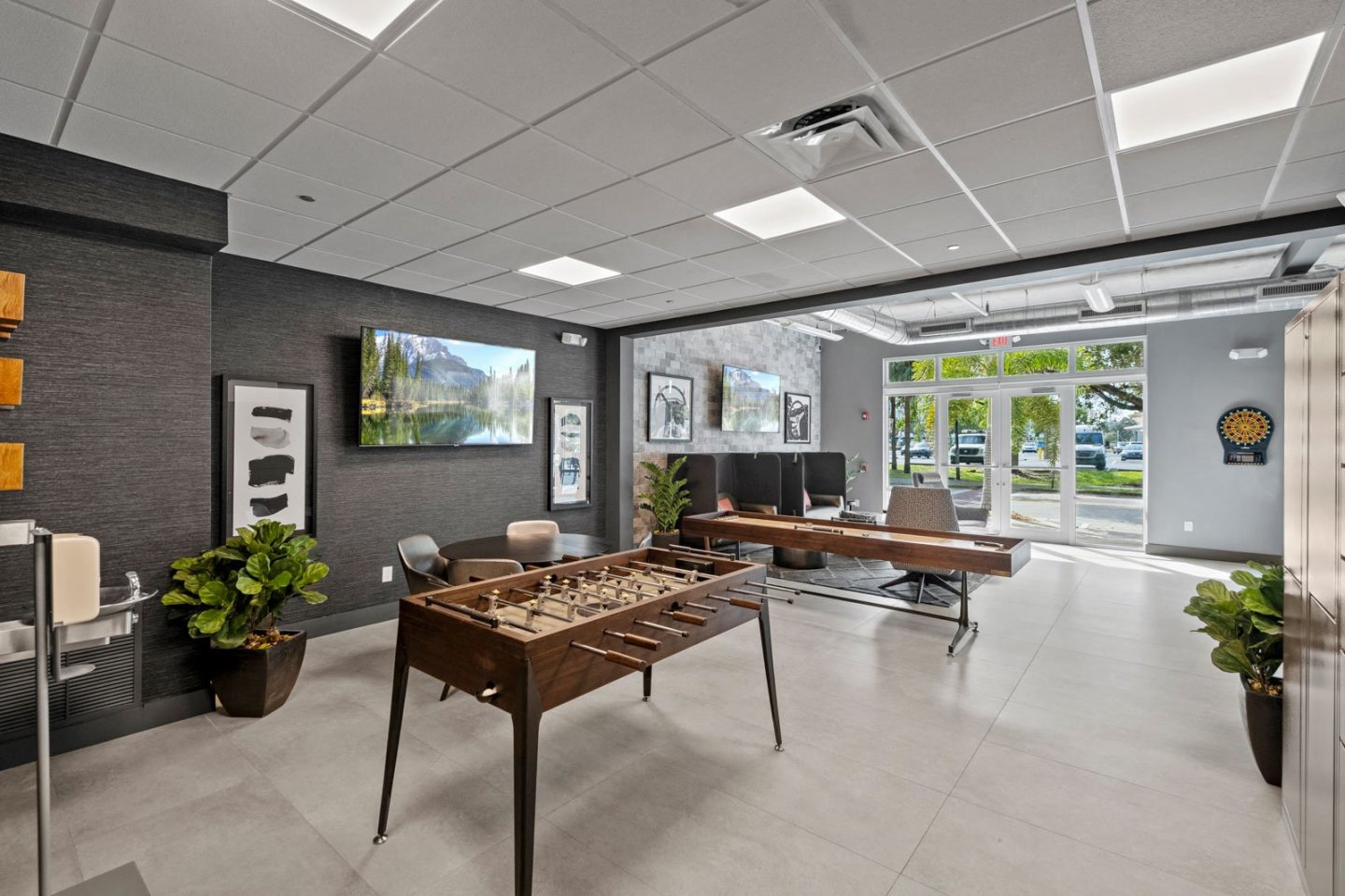 ANKR Wilton Manors Image 30