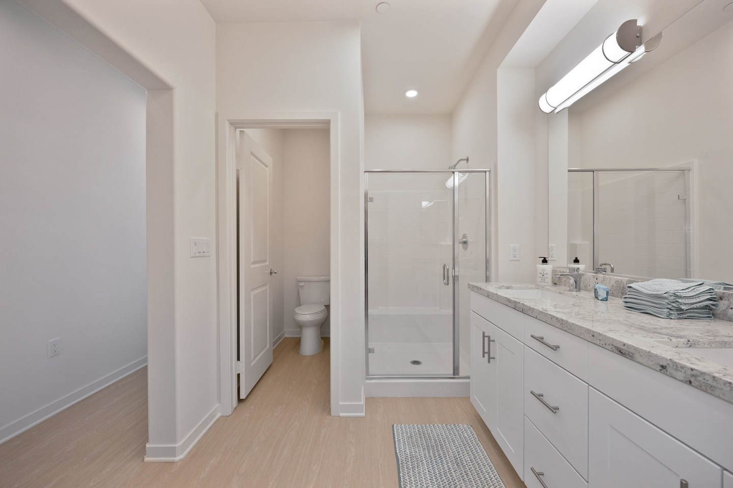 River Gate Townhomes Image 45