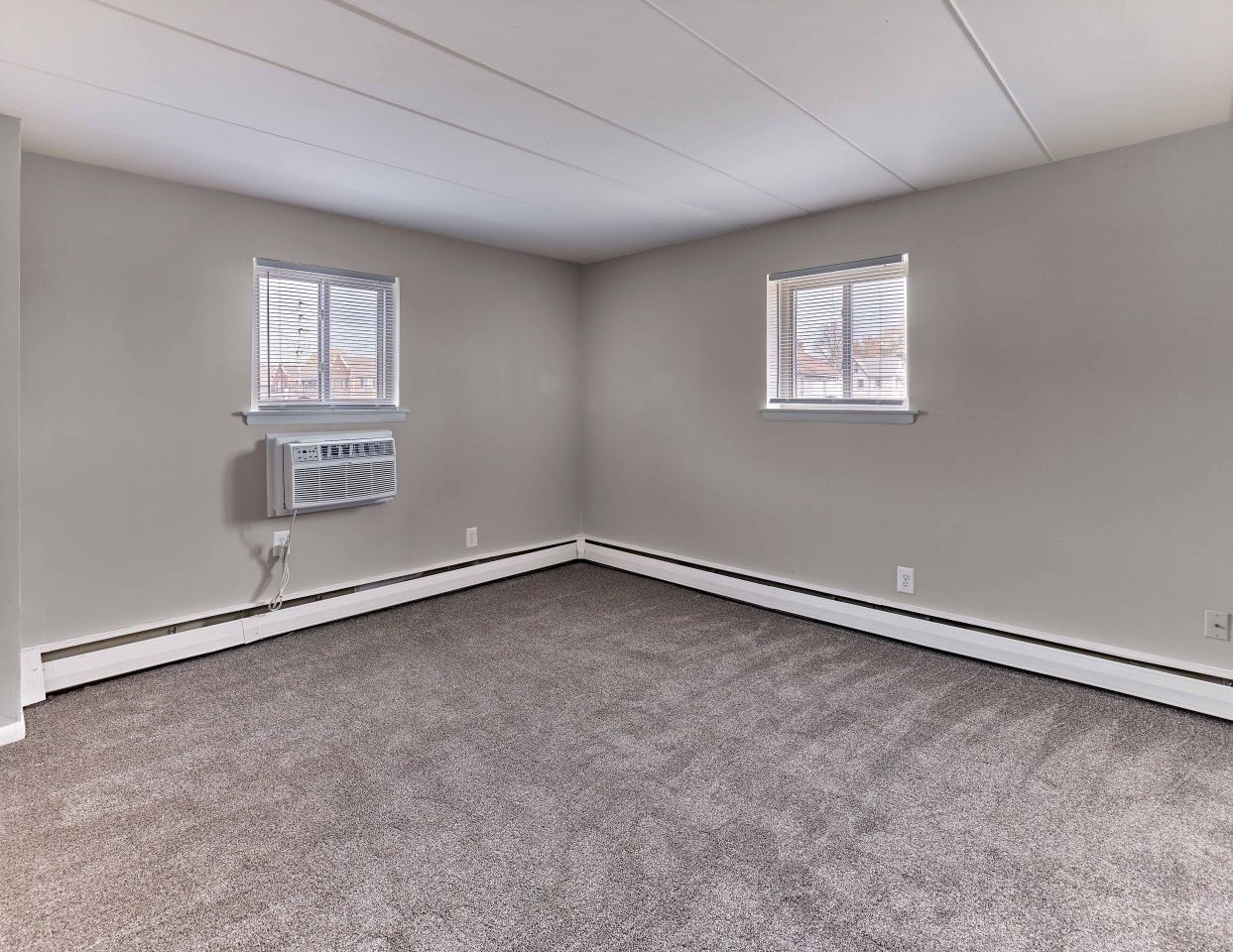 Eldorado Court Apartments Image 6