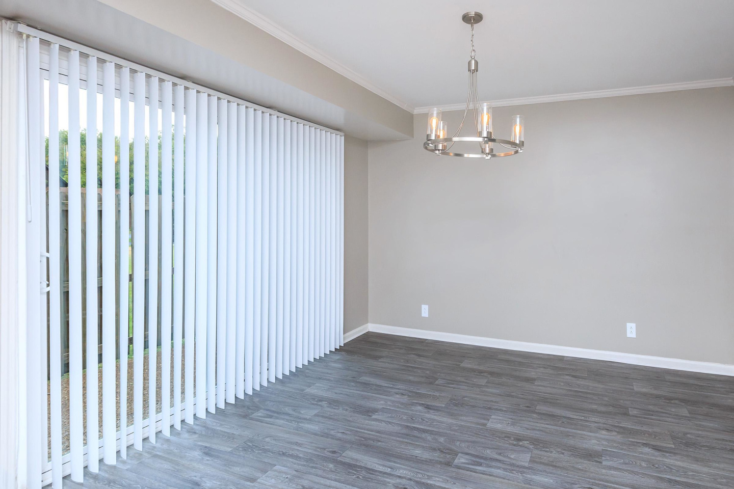 Colony House Image 42