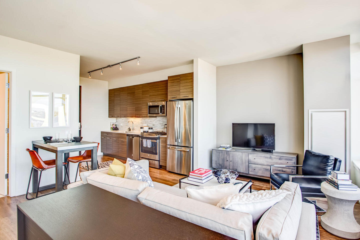 NEXT Apartments Image 39