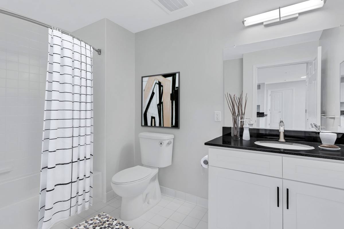 Ashbury Court Apartments Image 12