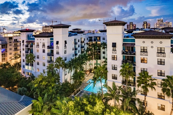 Aviah Flagler Village Image 1