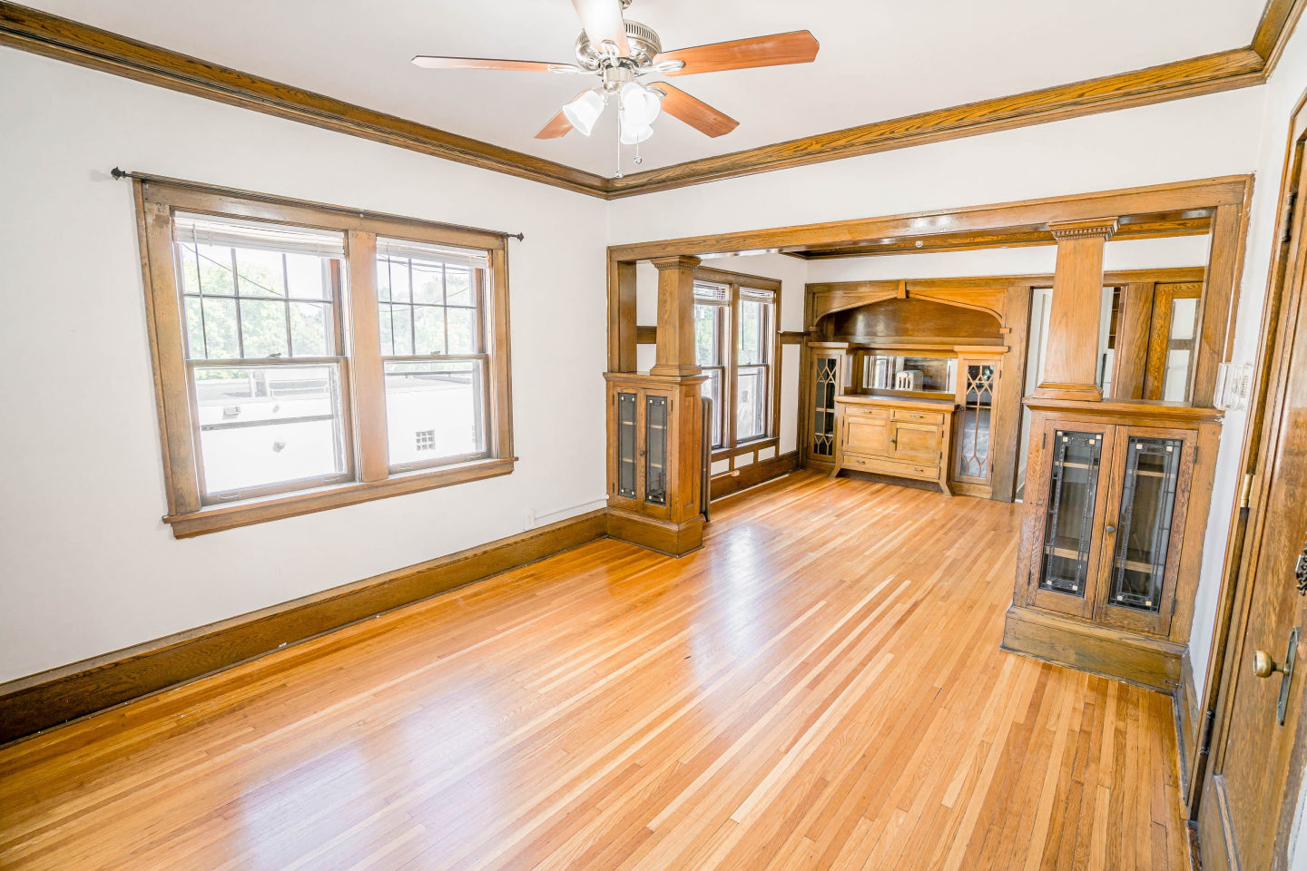 990 Grand Avenue Image 1