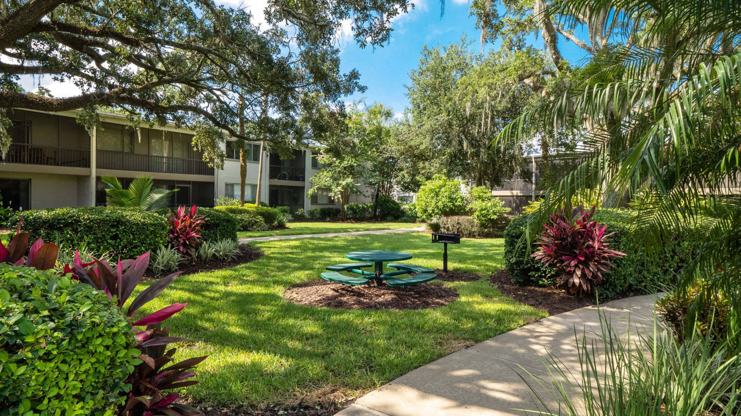 Lakewood Village Image 37