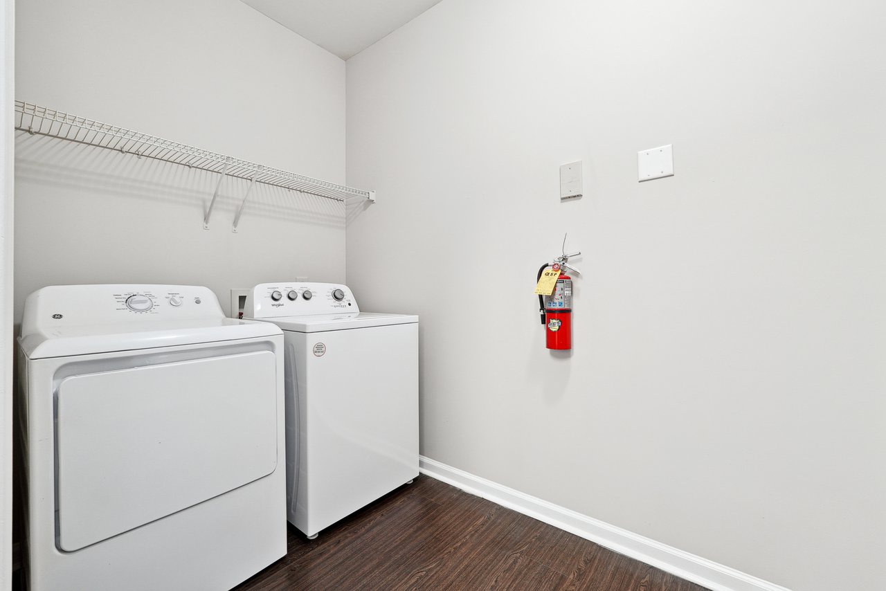 Tree Park Apartments Image 18