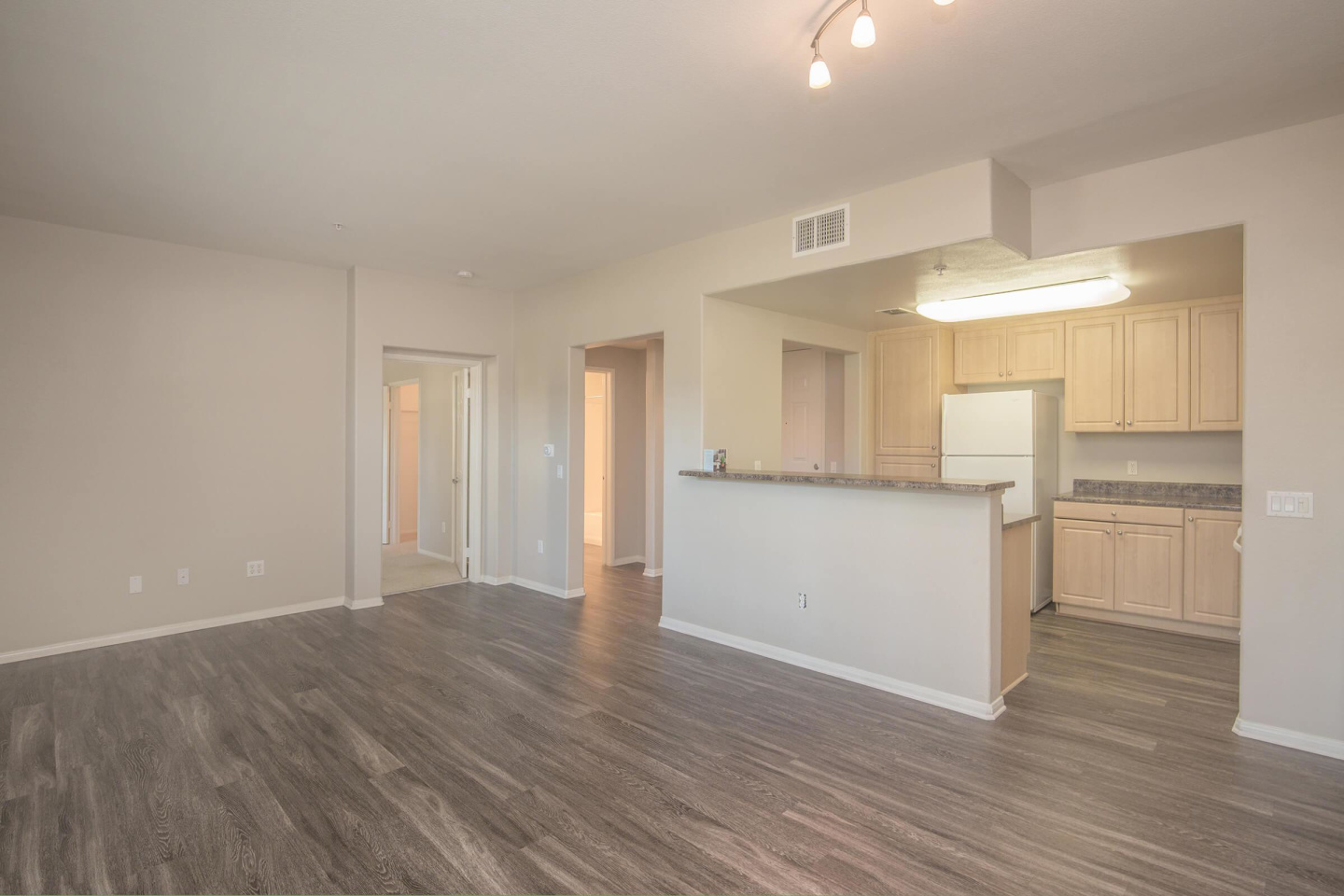 Laurel Vista Apartment Homes Image 30