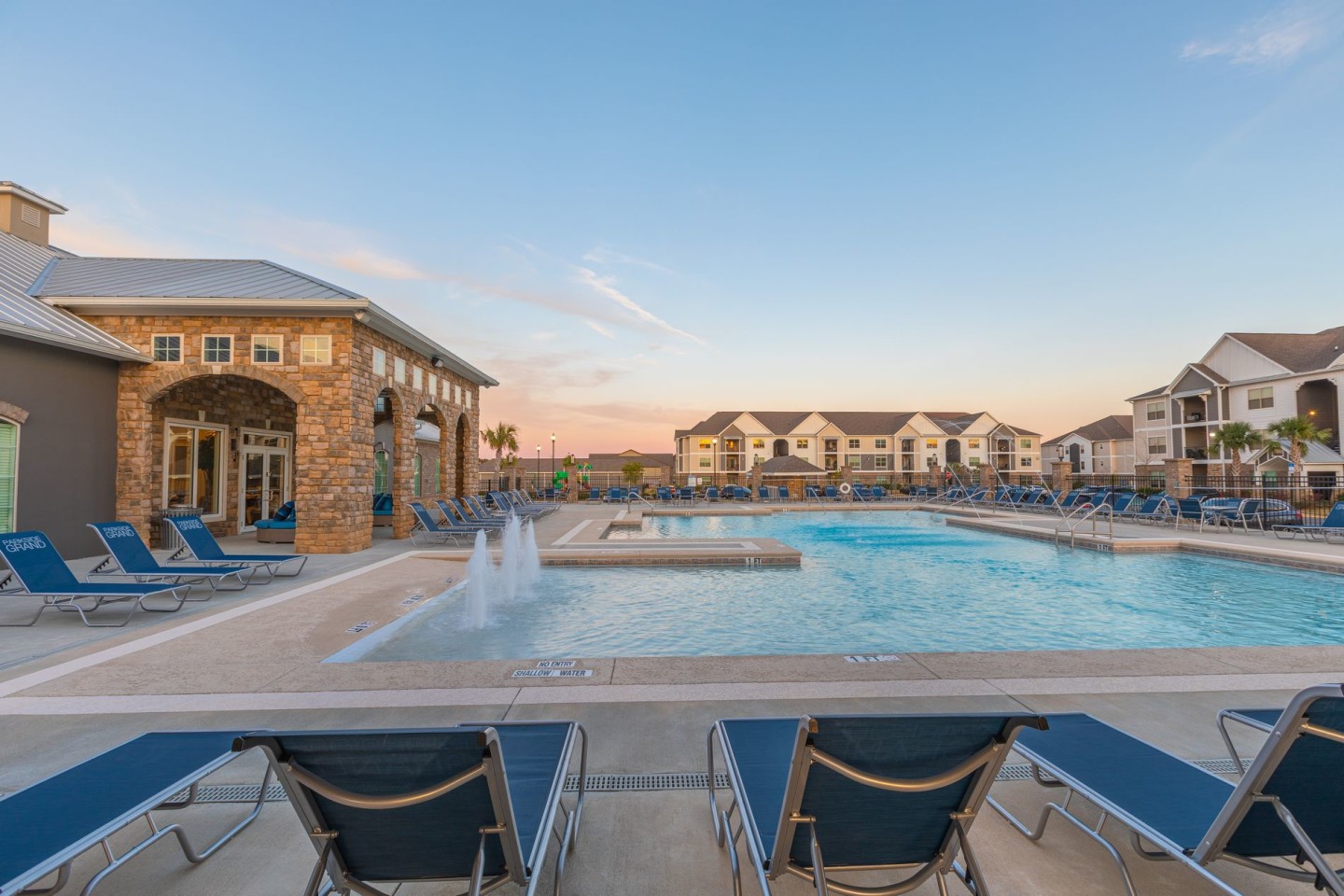 Parkside Grand Image 13