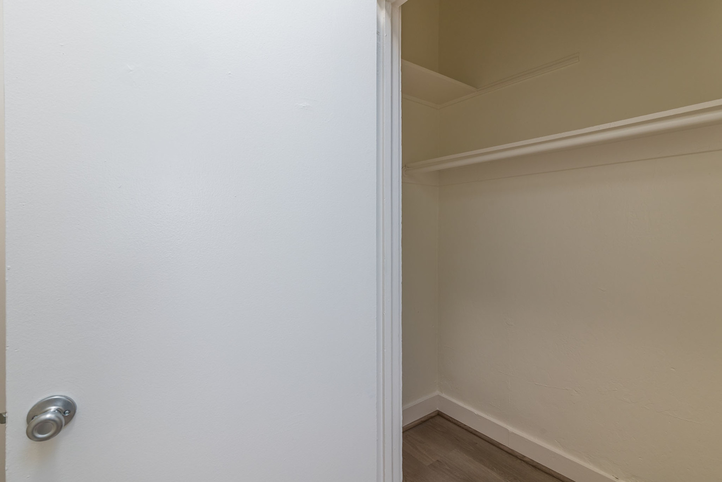 1030-1042 Polk Image 51