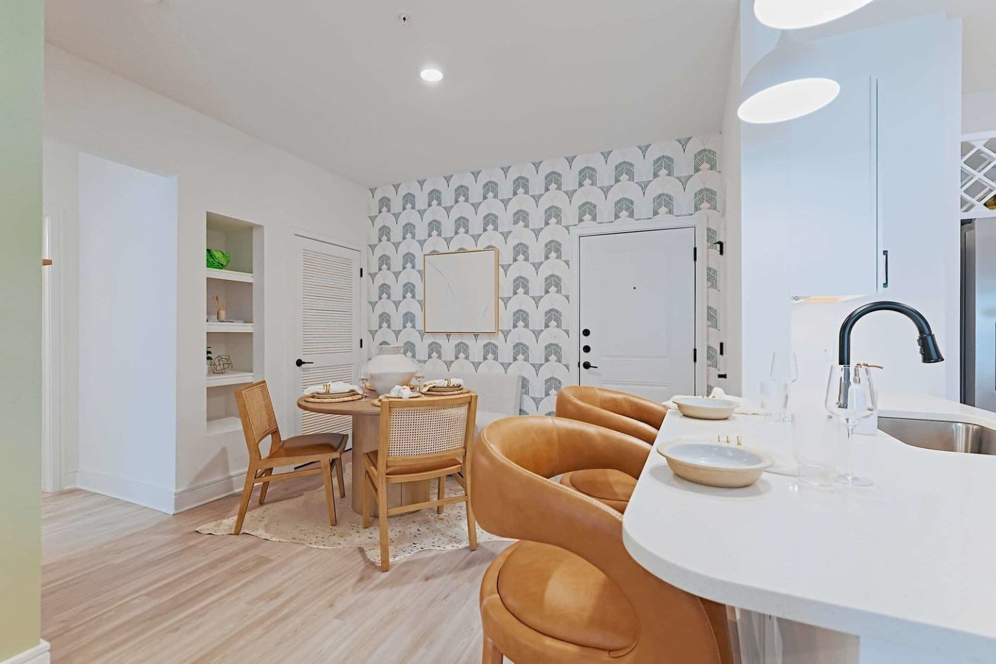 Tropia Luxury Apartments Image 26