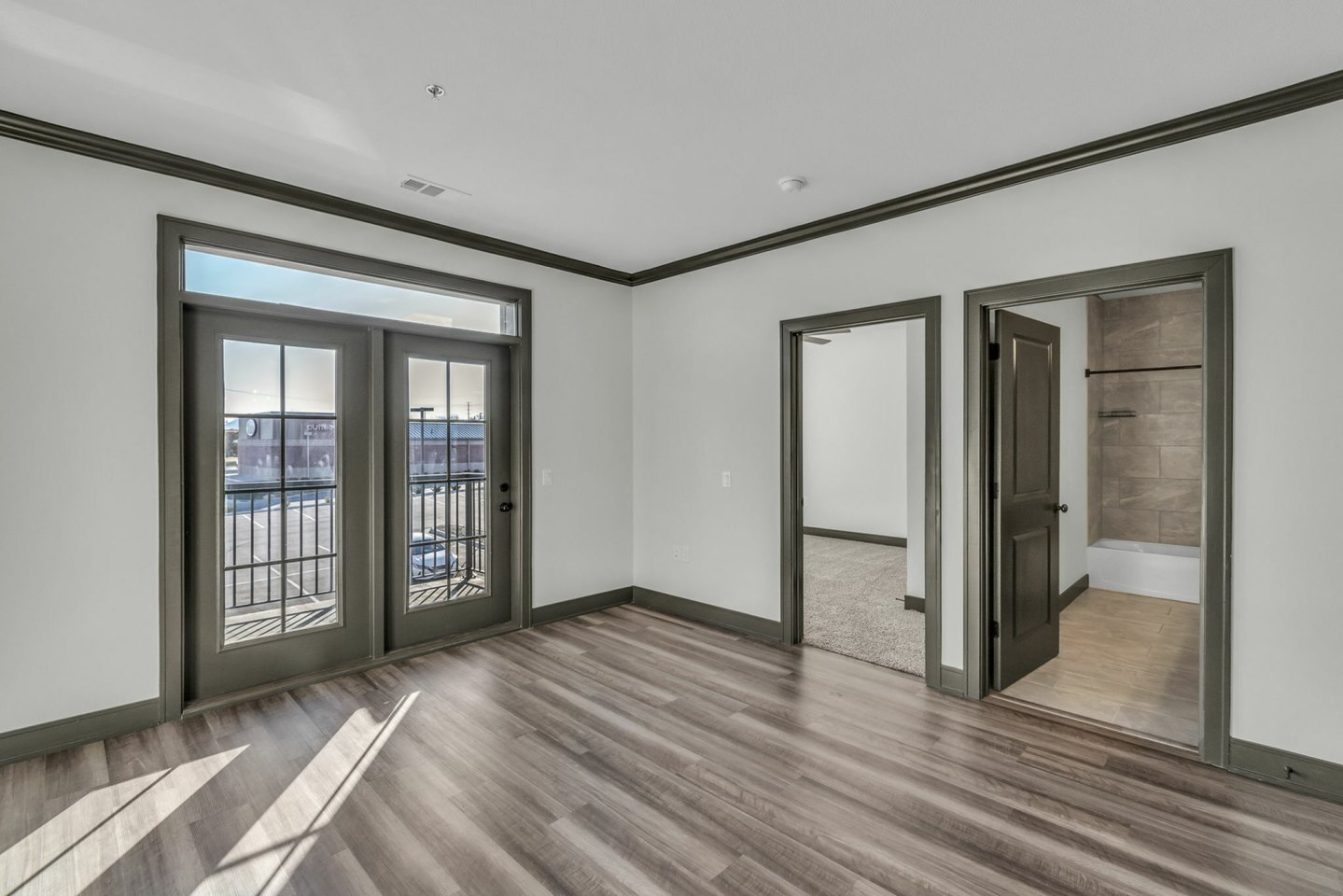 The Diamond at Creekside Image 32