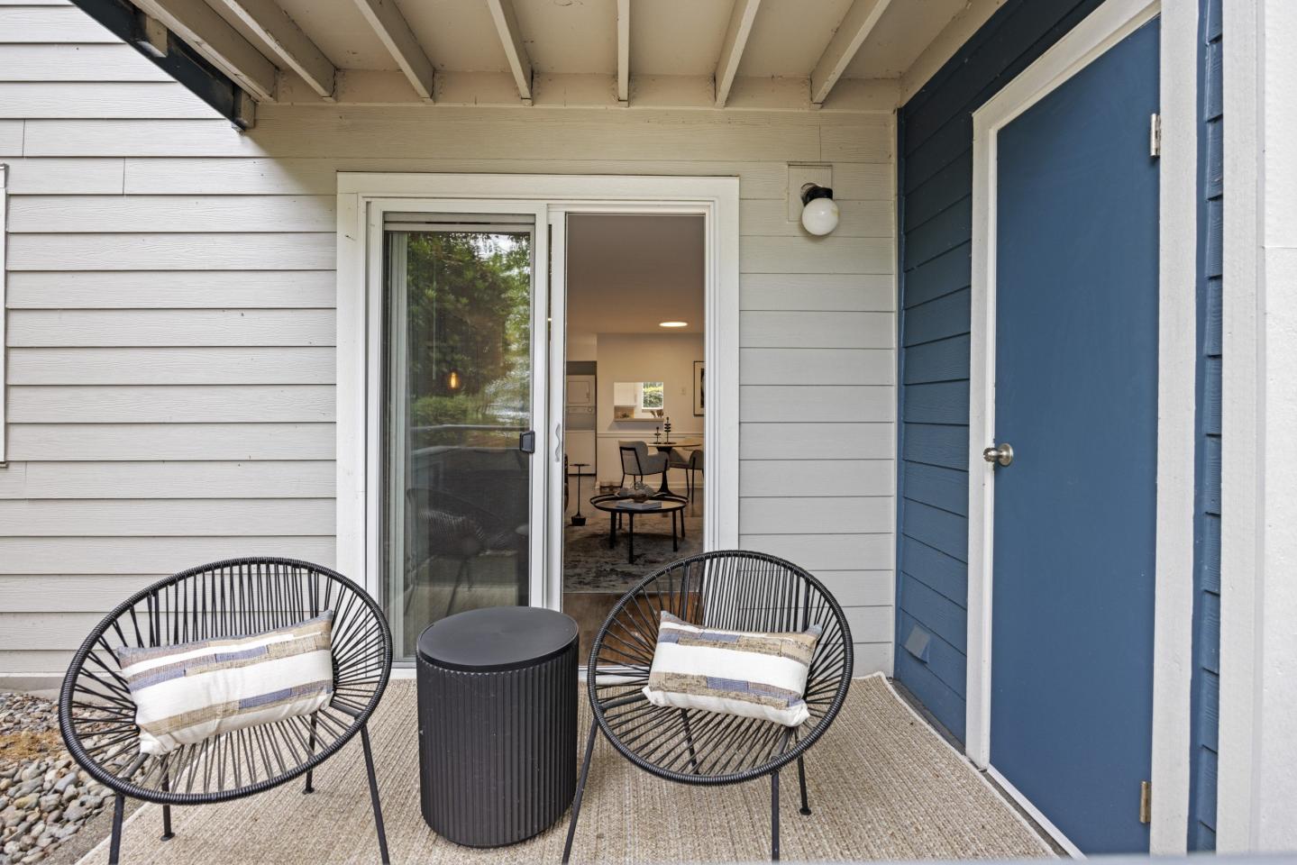 2000 Lake Washington Image 11