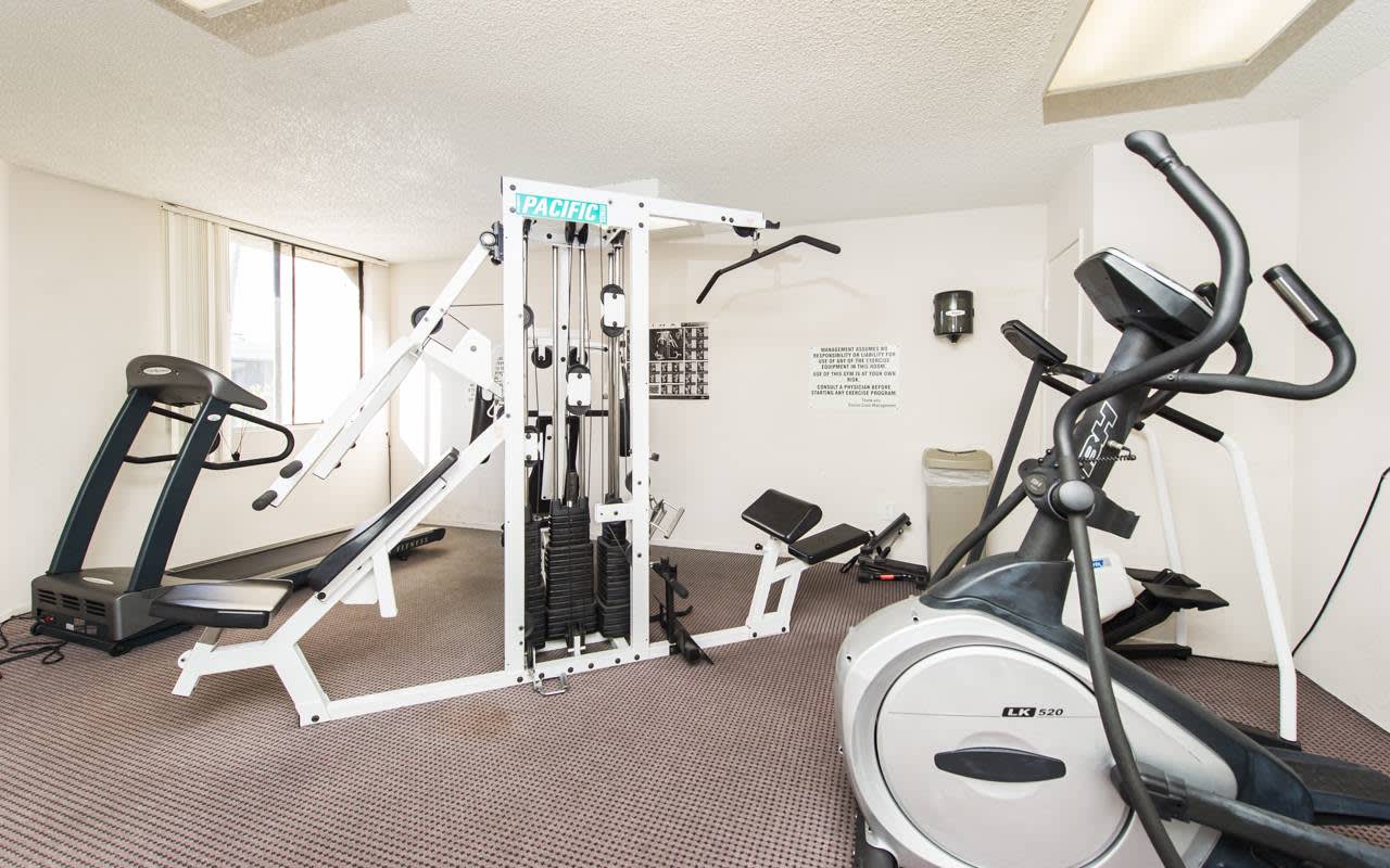 Encino Crest Apartments Image 7