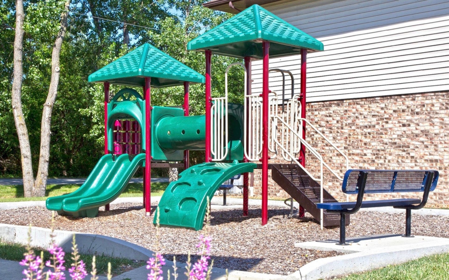Huntington Ridge Apartments - Affordable Housing Image 10