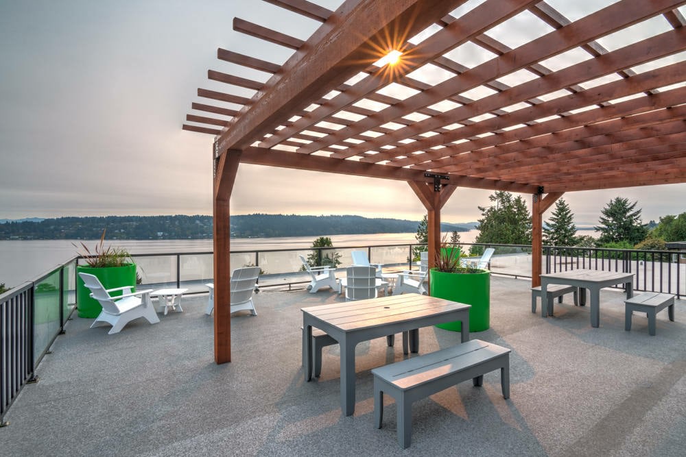 Sheridan Beach Terrace Image 9