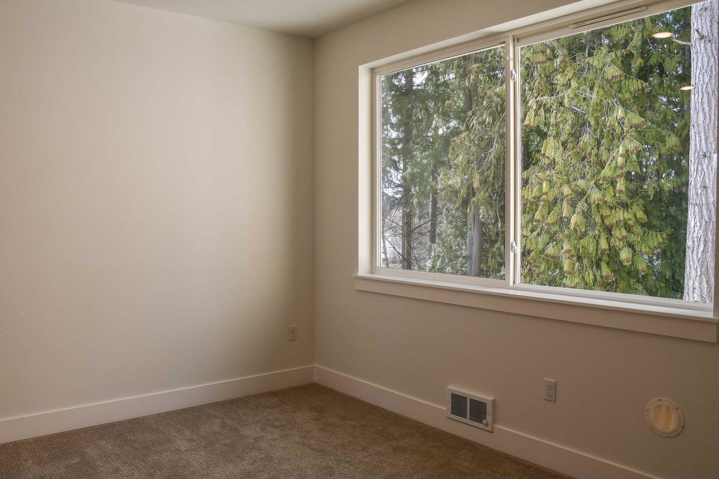 Lakeview Apartments Image 24