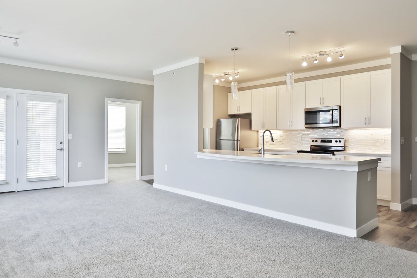 Element Oakwood Image 32